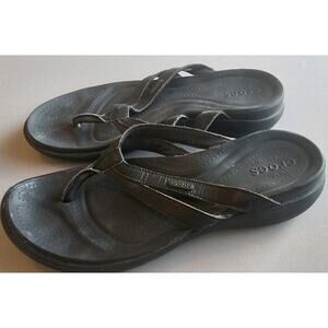 Crocs Sandals Flip Flops Capri Strappy Black Sz 10 Beach Travel Comfortable